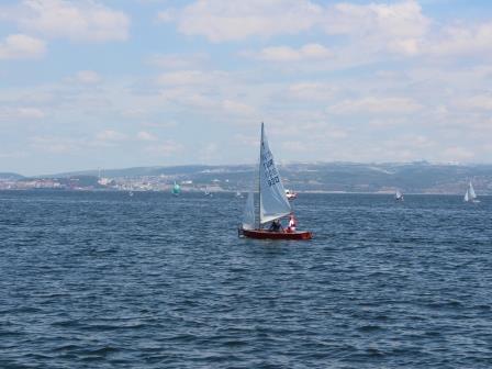 Yelken yarışları nefes kesti